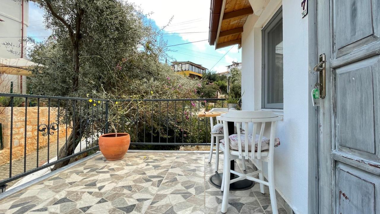 Kaktus Beach Apart Kas Exterior photo